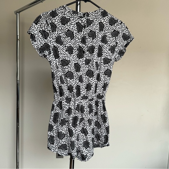 Black/white Patterned American Apparel Romper - Picture 4 of 6